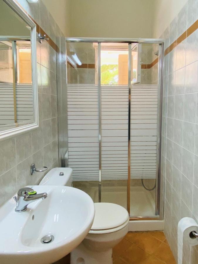 Vkastri Aparthotel Vasiliki  Bilik gambar