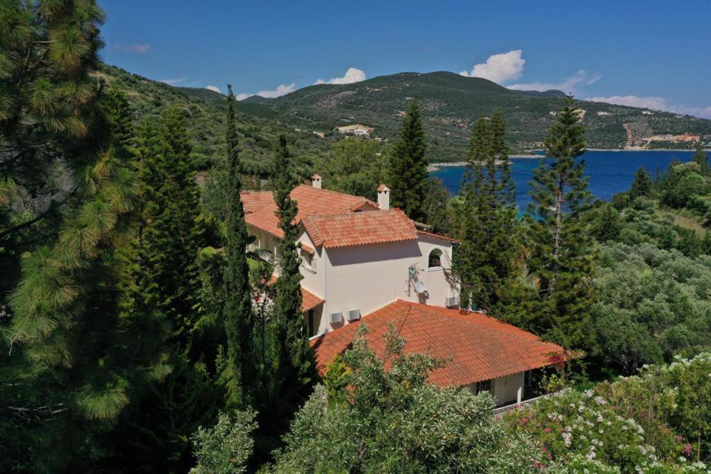 Vkastri Aparthotel Vasiliki  Luaran gambar
